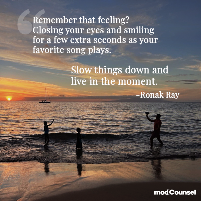 modCounsel_'s tweet photo. A reminder to live in the moment as we enter the new year in a few days 🌅

#mondaymotivation ​#inspiration​ #growth​ #mindset #mindsetshift https://t.co/SFPhPK6CJB