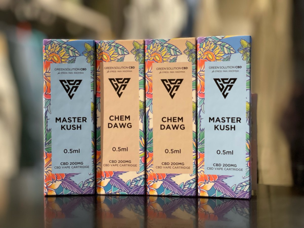 【NEW ARRIVAL】

GREEN SOLUTIONからVAPE用のCBDリキッド入りアトマイザーが入荷。
510規格のためほぼ全てのVAPE MODに対応可能。
Master Kushは、１日の疲れを癒す為に家でリラックスしたい時や、Chem Dawgは日中にクリエイティブな作業や集中して物事やりたい時に。
２種類の使い分けも面白い。