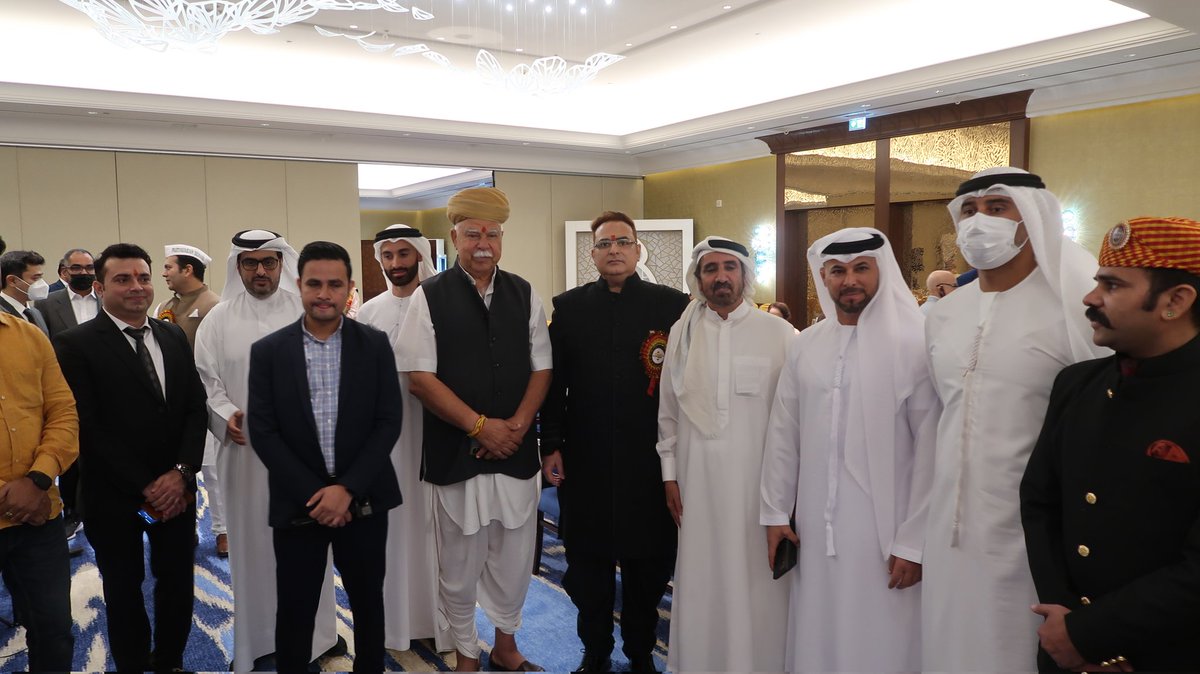 JitendraMatlani's tweet photo. Honoured to Receive the most Prestigious"BHARAT GAURAV" award @ most prestigious @ATLANTIS H.E Awad Mohammed was the Chief Guest at the event. Thank Pandit Suresh Mishra for the hospitality &amp; generosity extended during the award ceremony
#jitendramatlani #indiainuae #indiaindubai https://t.co/fVIwplN7lv
