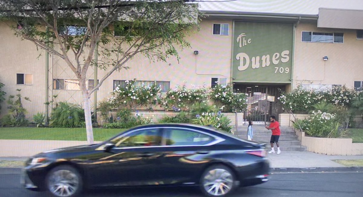 keencolo's tweet photo. Awww, I didn’t love but I’m OK with the #InsecureSeriesFinale & I really loved the throwback to the earlier core of the show with #IssaDee driving thru the old neighborhood + the #BrokenPussy reference was perfect, makes you want to rewatch #Insecure from s1 again 😄😁😃 https://t.co/SEymL6mpM4