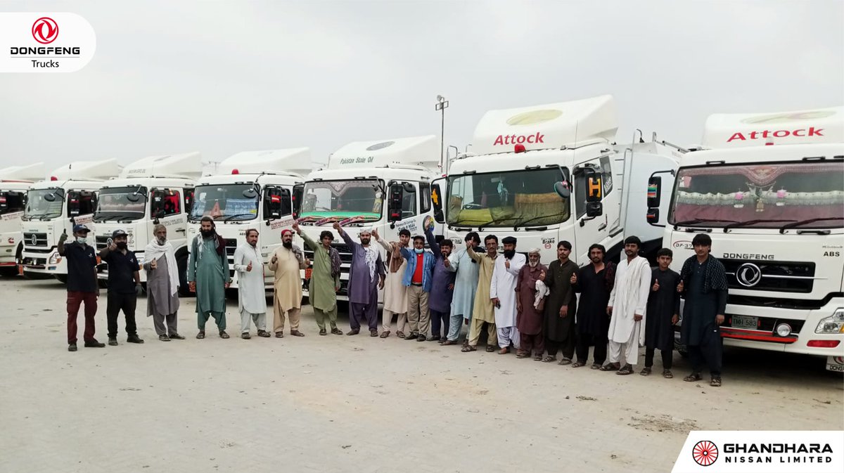 GhandharaAuto's tweet photo. Team of satisfied customers along with the Dongfeng Trucks line up at Pipri Truck Stand Karachi.

For further details, Dial: 021-32556924-5

#DongfengTrucks #trucks #campaign #ghandhara https://t.co/kXCjZxVhoX