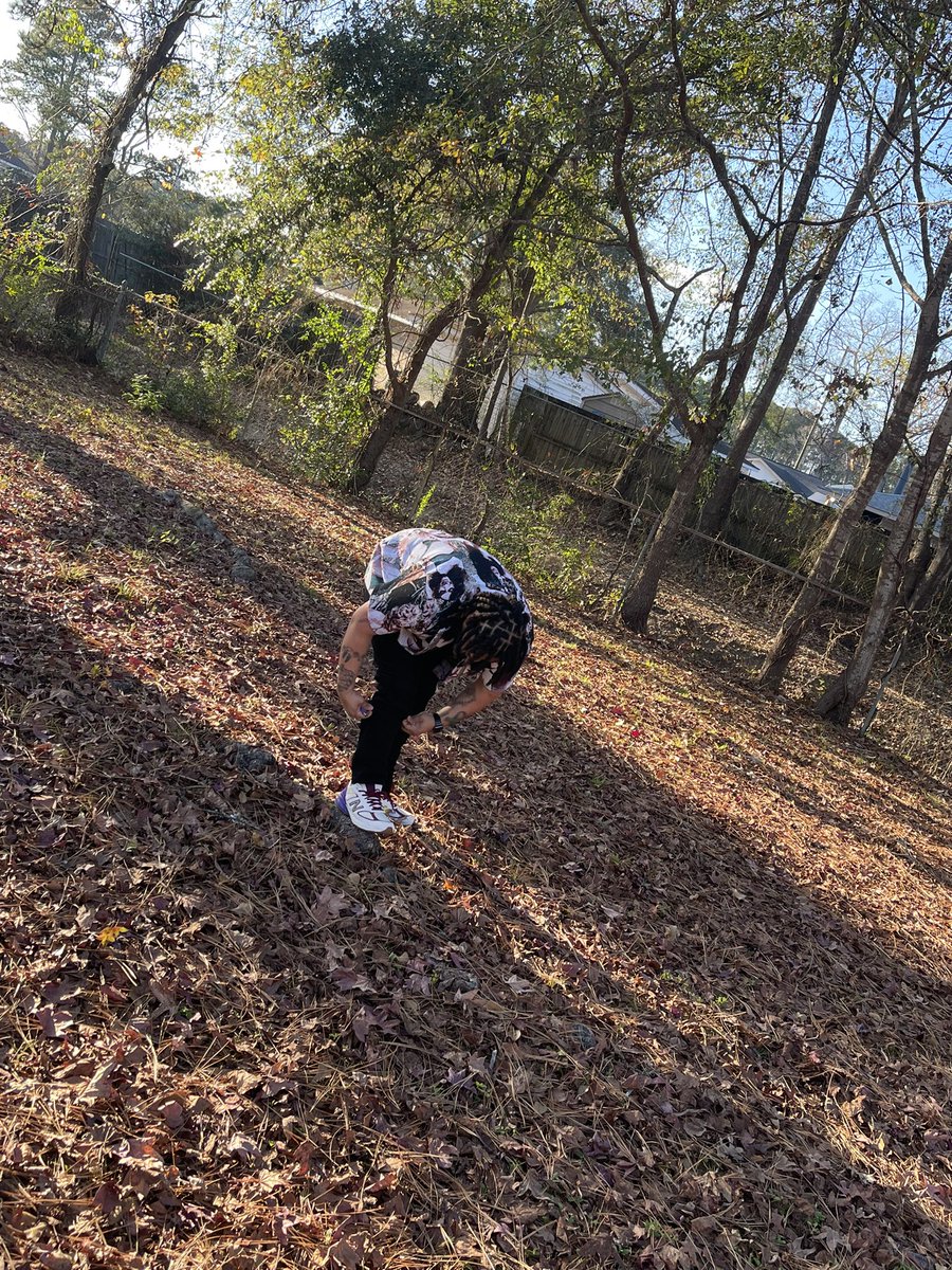 5200Tank_'s tweet photo. You know Im ballin’ , usually like Kobe🐍, worried bout a hater that don’t even know me… #24 #LLBB #Blessed💪🏼 https://t.co/Fub5U4iCXF