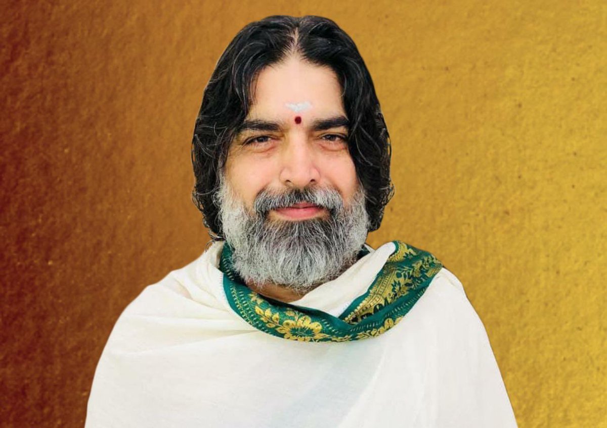 Our most dearest Rishi Nityapragyaji passed away today morning and has moved on in the eternal journey of life by dropping the mortal coil &amp; merging with the infinity. Prayer meet will be held at 5.30 pm online on his YouTube channel. 
Link: youtube.com/rishinityaprag…
- Team Rishiji