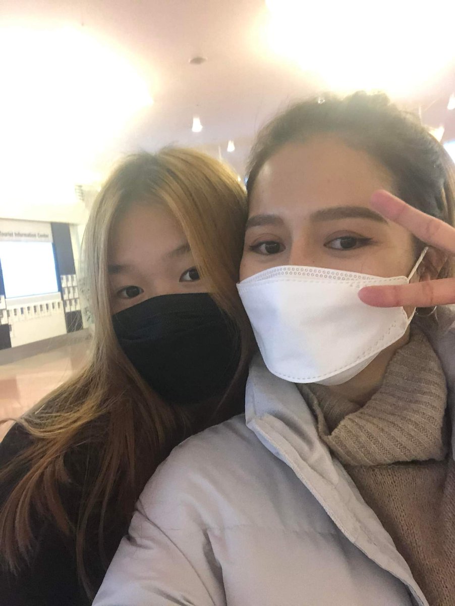 MihoWarriors's tweet photo. Happy to know na magkasama na kayo jan sa Japan🤗 Ingat kayo lagi @realmihonishida at Aimi.. Nakakamiss ang fangirling..parang kailan lang, ngayon dalagita na si Aimi🤗 Will be praying for your success🙏 Balik pa rin kayo dito ha? Magkikita - kita pa ulit tayo🥰 https://t.co/Bm2TddEP0h