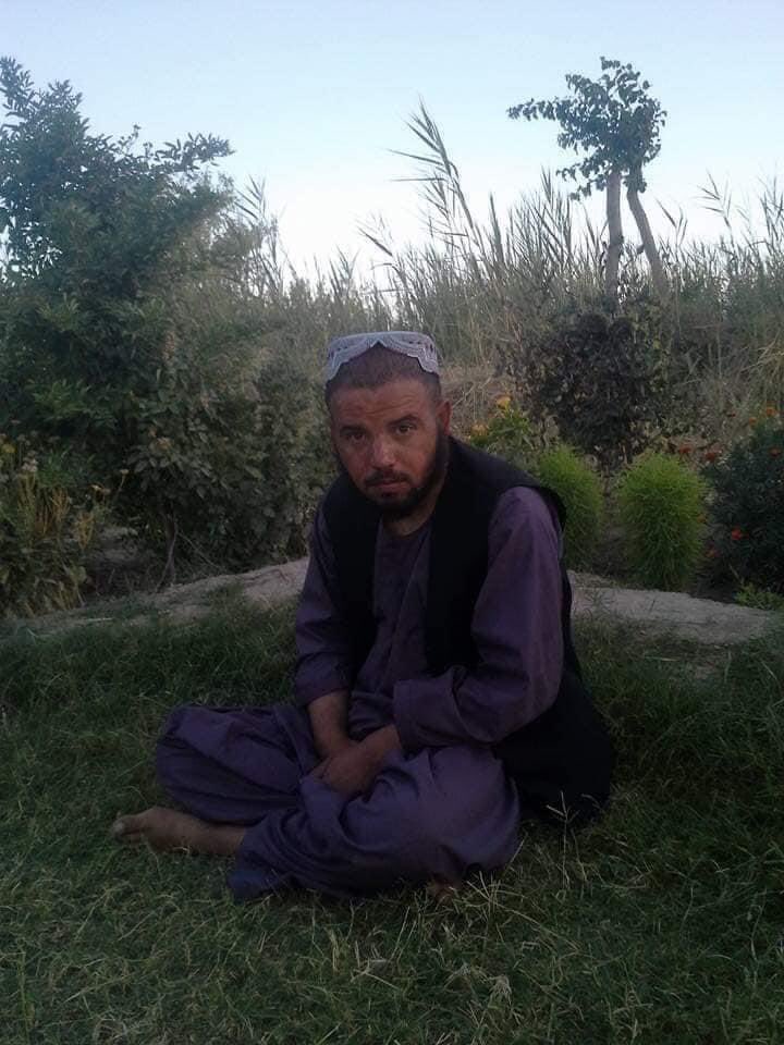 DoctorFahima's tweet photo. The schoolteacher asks the governor for a loan because of the lack of salary.
Abdul Malik, please write!
Mr. Governor and Honorable Mufti!
Hassan gave me a loan of Afs. 50,000 for the treatment of my sick brother who is in Bozum for the treatment of neurosis in his sick country. https://t.co/ncKvNHOAiX