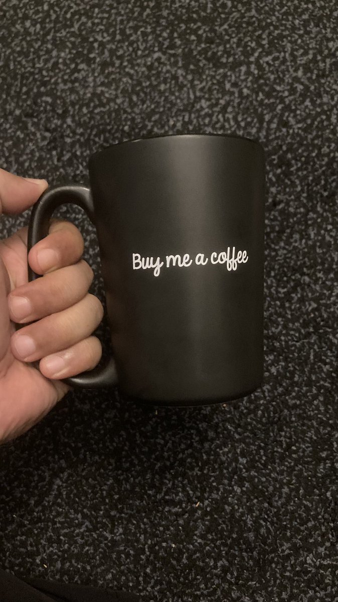 fajarsiddiqFS's tweet photo. Thank you for the Brew Box @buymeacoffee ☕️😎✌️ i love the black hoodie &amp; cap! So dope.

#brewbox #buymeacoffee #buildinpublic #creatoreconomy https://t.co/5wSyAkTraD