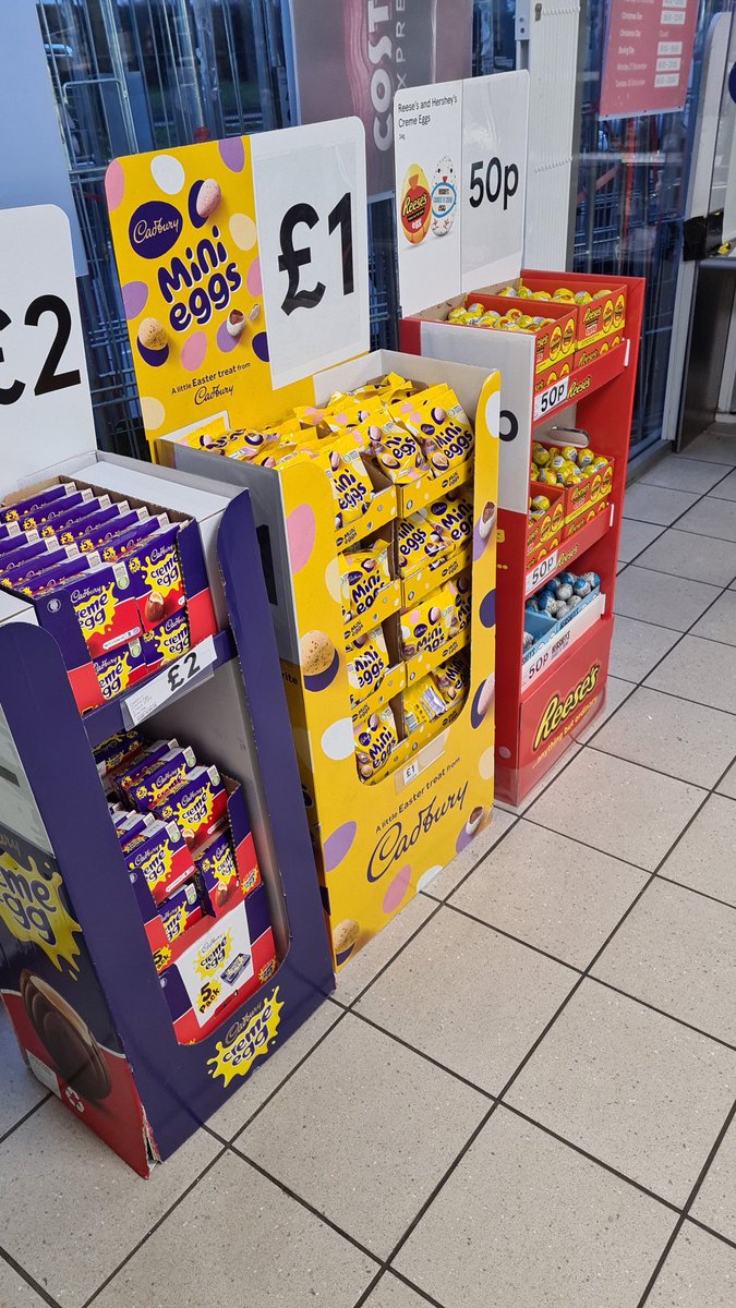 JonBradders's tweet image. Piss off @Tesco it's the 27th December.  #Christmas not #Easter