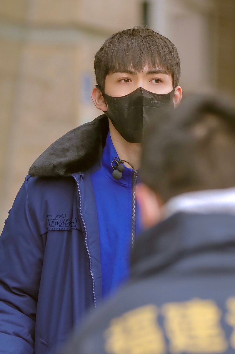 VinZhangGlobal's tweet photo. More of #Zhangbinbin for a firefighter reality show. Title translates to #UnstoppableBlue https://t.co/ZyJr1nq9ls