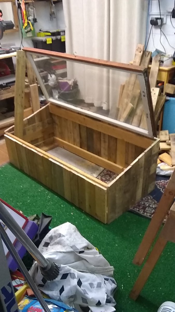 Cold Frame to order.  Ready when you are <a href="/descampbell62/">Des Campbell</a>  #Pallets #Leatherhead #GardenFurniture #Spring #BeddingBoxes #Plants #KT22