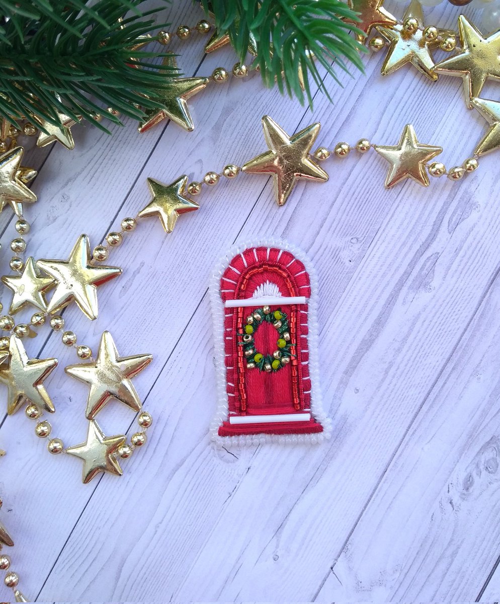 DecoParanoid's tweet photo. Обещанный праздничный розыгрыш письма с милотой ✨
Условия:
☃️Подписаться на @DecoParanoid
☃️ Ретвитнуть этот твит
☃️ Отметиться в комментах и я дам вам номер. 30го числа рандомайзер решит, к кому полетит письмо.
Внутри письма эта нашивочка, авторская открытка и милые мелочи 🎄 https://t.co/FWvbrjIb6W