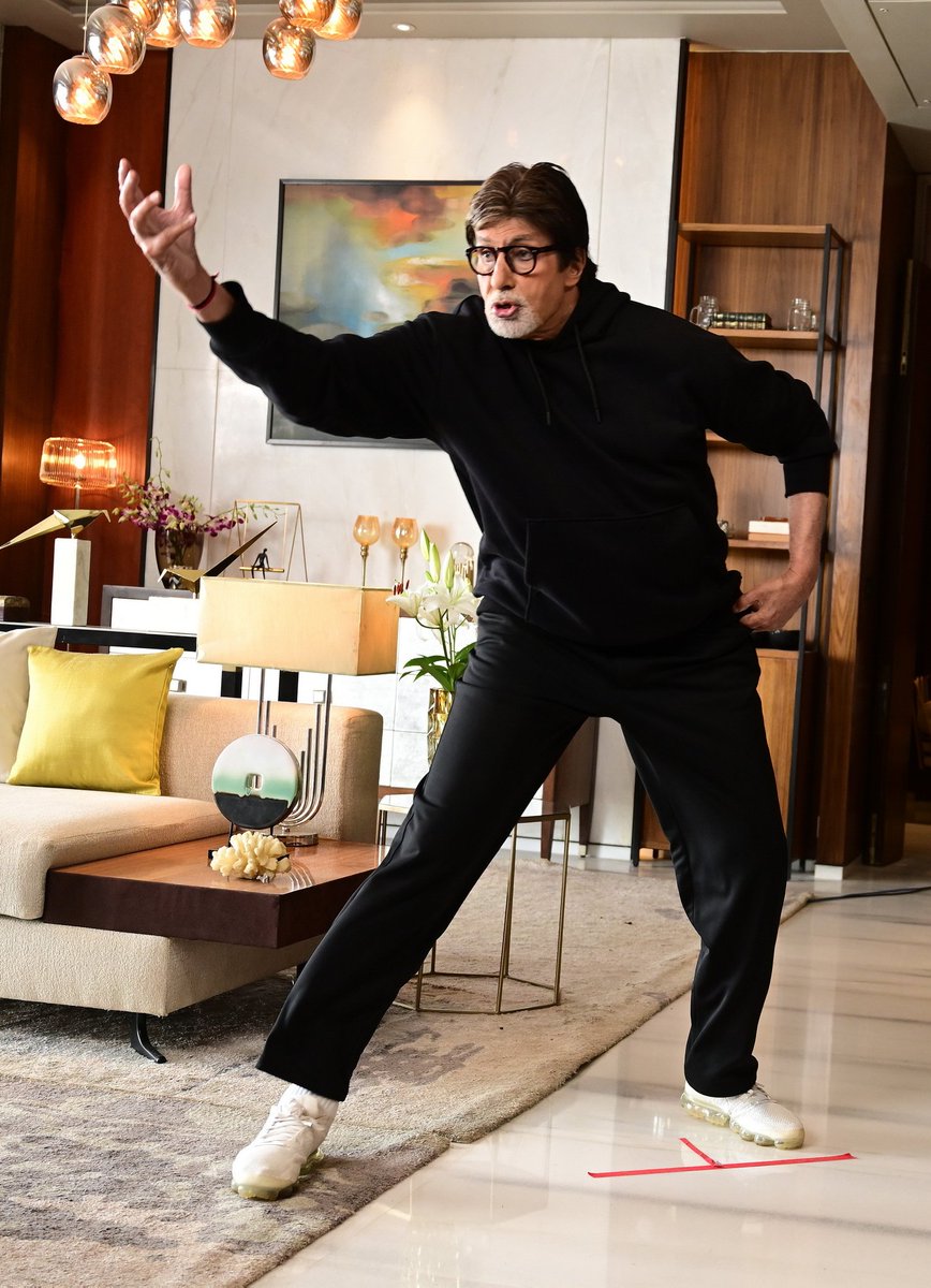 iamAmitabh's tweet photo. https://t.co/WDcKm8e1Ew
