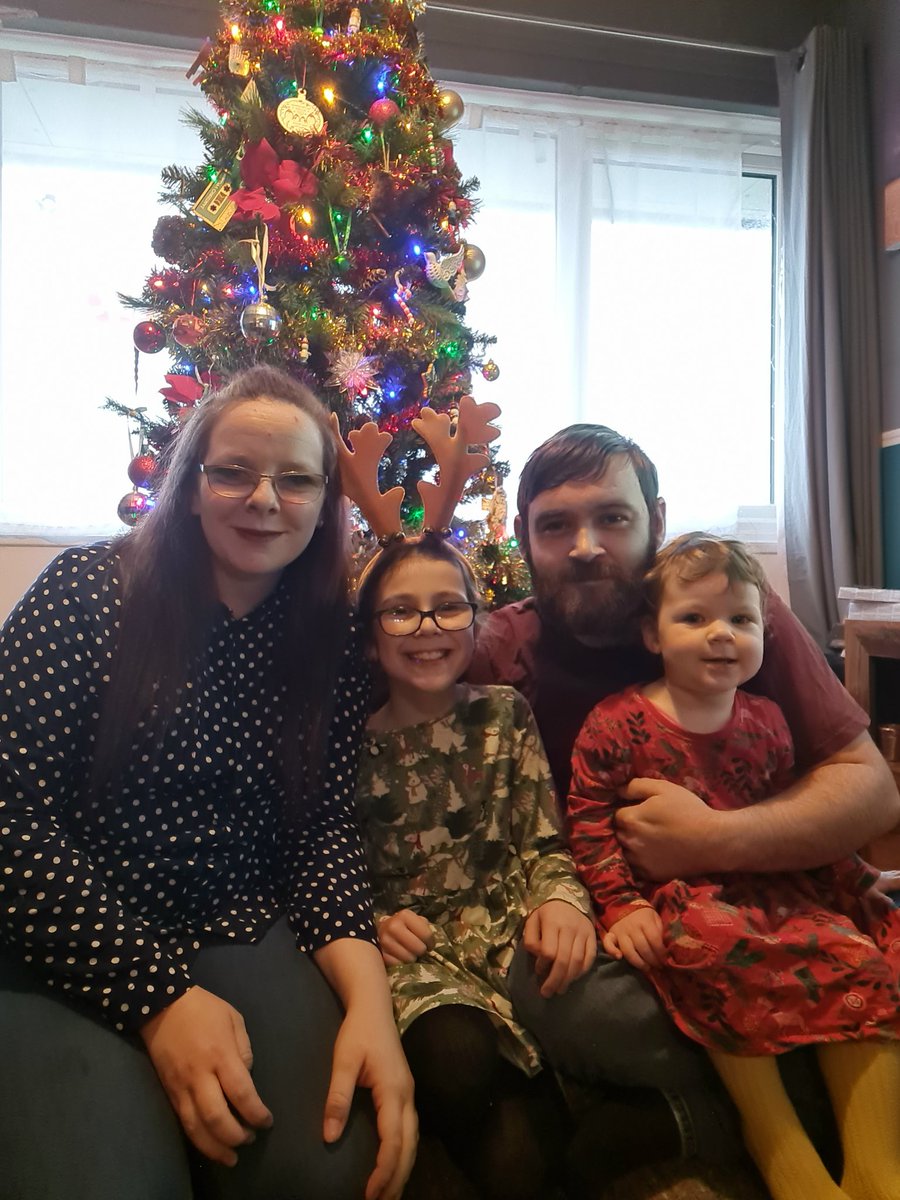 TinknBubb191's tweet photo. Been a crazy few days, the girls have been truly spoilt snd we have all eaten way too much but now it's time to get the house back into order! #CrazyChristmas #ToysEverywhere #EatenToMuch #Christmas2021 https://t.co/VCA1ZeCs77