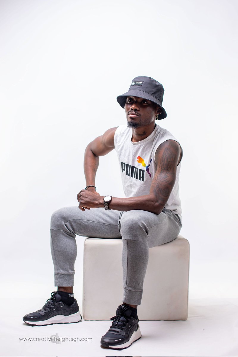 warrior_king18's tweet photo. WHATSOEVER GRACIOUS! 

You can't go back and change the beginning, but you can Start where you are and change the ending. 

BE YOUR OWN CHAMPION, ITS NO MAGIC. 

#puma #fashionstyle #football #gym #Ghana #itsnomagic #motivation https://t.co/LM9FqTuWpF