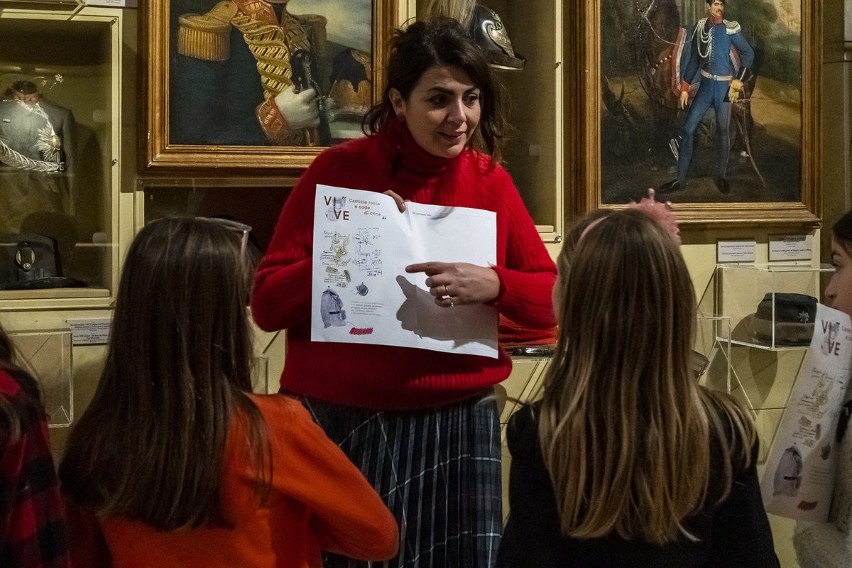 IstitutoViVe's tweet photo. Dal 28 dicembre al 9 gennaio bimbi e famiglie potranno accedere gratuitamente ad un ricco programma di visite animate per conoscere in maniera attiva la storia e la bellezza del #vittoriano e di #palazzovenezia🎨#ViVeRoma
Prenotazione: vi-ve. edu@beniculturali.it️📩
📸#MauroCoen https://t.co/jGA6jZshbW