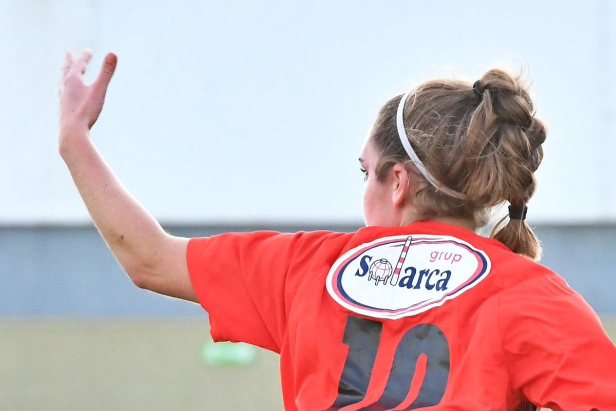Solarca renova una temporada més el seu compromís amb el futbol femení roig-i-negre

ℹ️ ffutbolbasereus.cat/2021/12/27/sol…

#ffutbolbasereus #cfreusfem