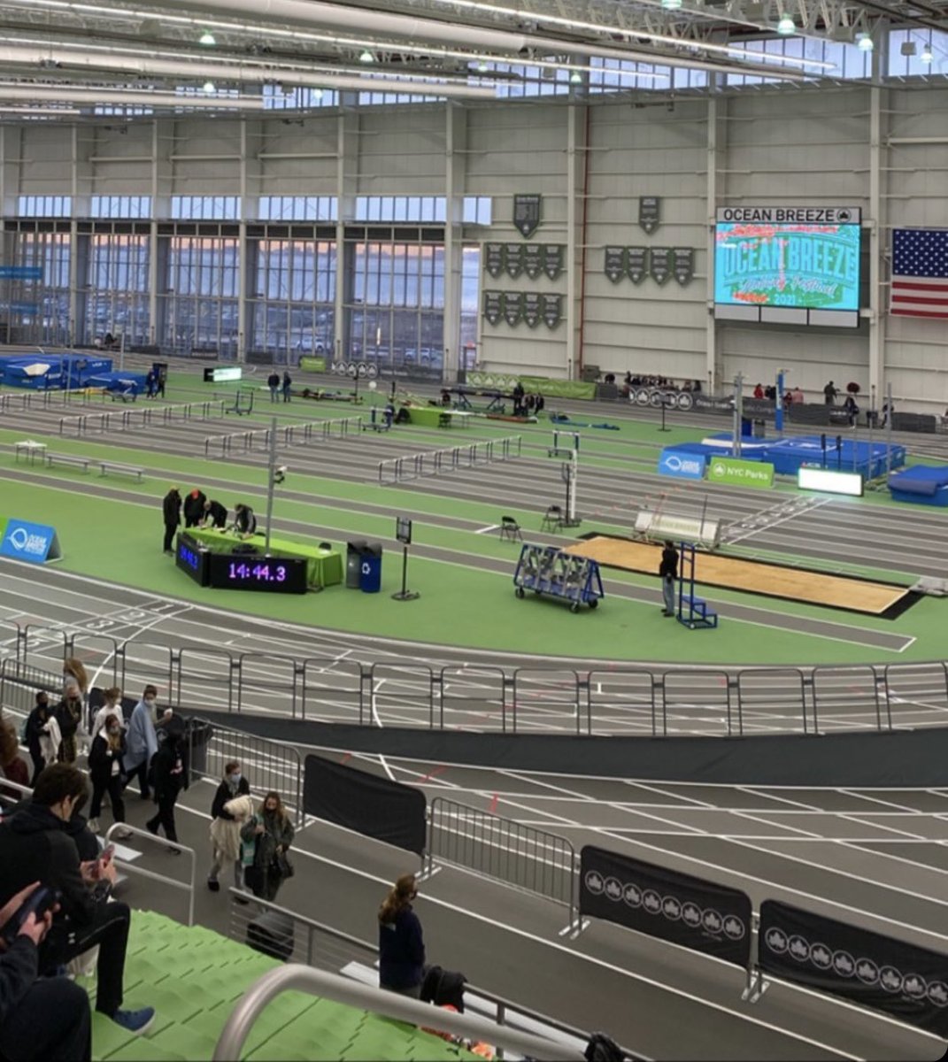 Good luck to our Boys and Girls Indoor Track team as they compete at the Ocean Breeze Invitational today! @DelMilAcadTF