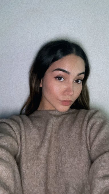 Watch Ginebra's leaked NSFW photo on TwXstars