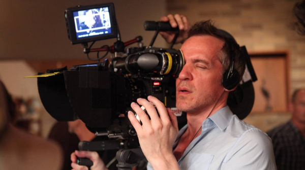 Telefilm_Canada's tweet photo. We are deeply saddened to learn of the passing of renowned Quebecois filmmaker Jean-Marc Vallée. Vallée was an empathetic and generous visionary in television and film. His work inspired the way we tell stories in Canada and across the world. Our condolences to his loved ones. https://t.co/hR5HJ3htuM