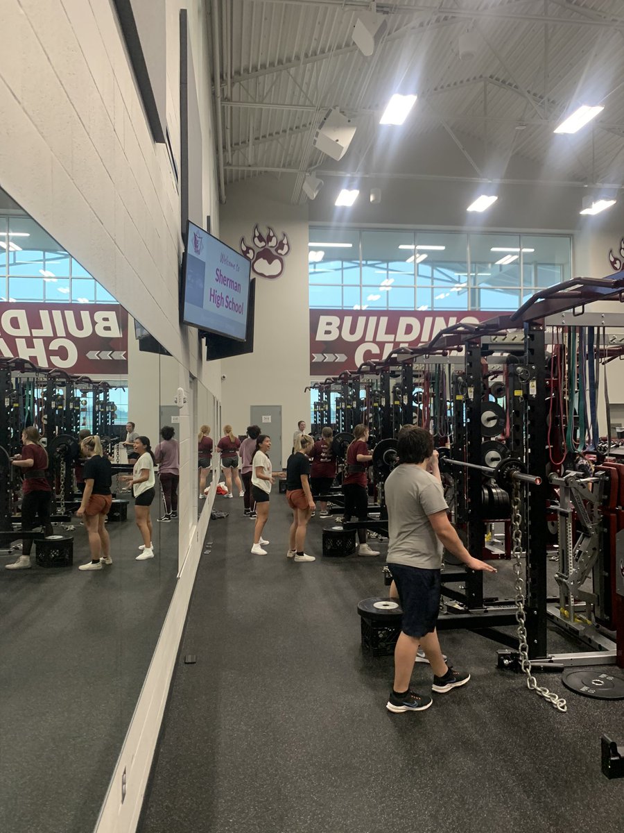 Sherman Bearcat Powerlifting tweet media