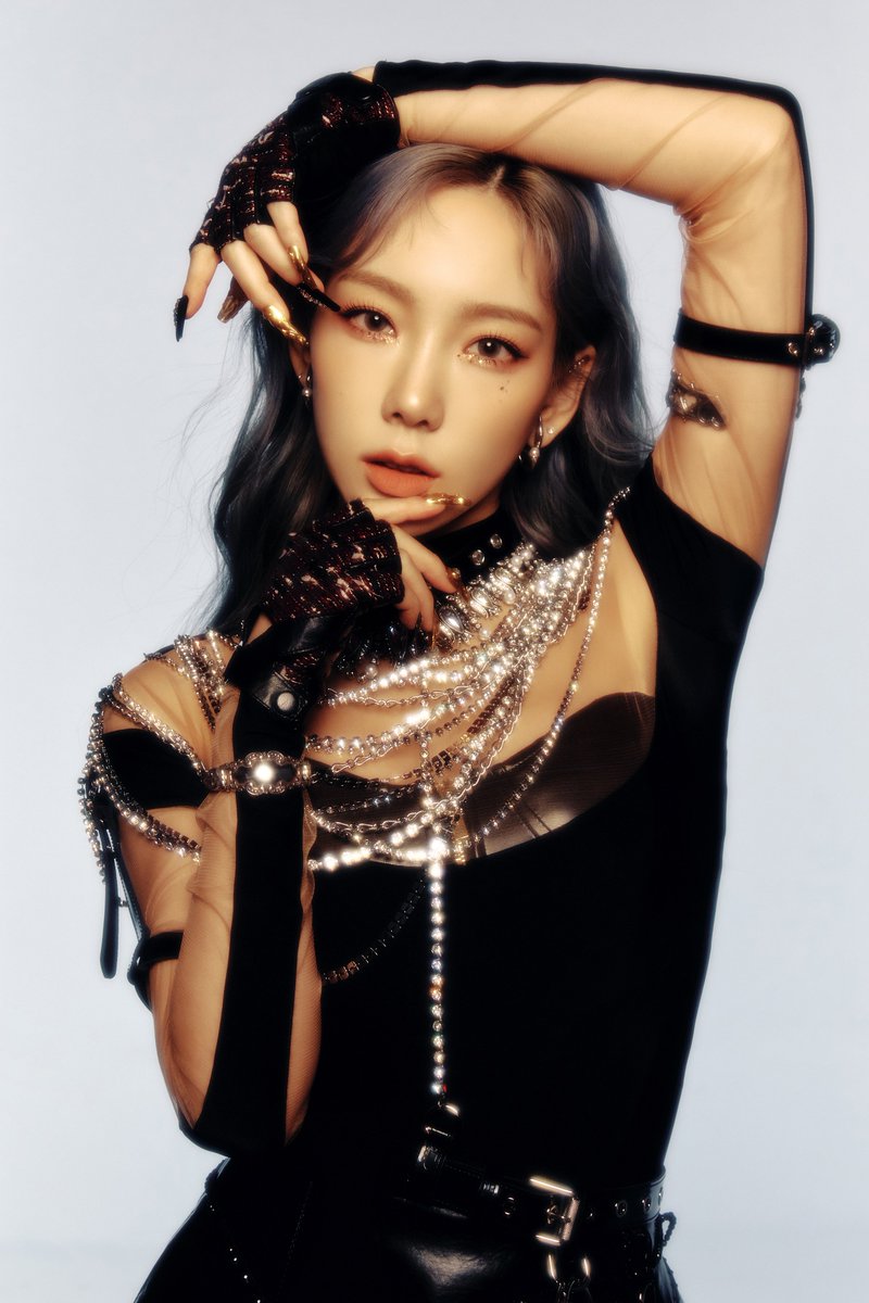 GOT the beat(GOT:Girls On Top)
#TAEYEON 

Special Stage ➫ 2022.01.01
New Song Release ➫ 2022.01.03. 6PM KST 

#GirlsOnTop #GOT #걸스온탑
#GOT_the_beat #갓더비트 
#BoA #TAEYEON #HYOYEON #SEULGI #WENDY #KARINA #WINTER