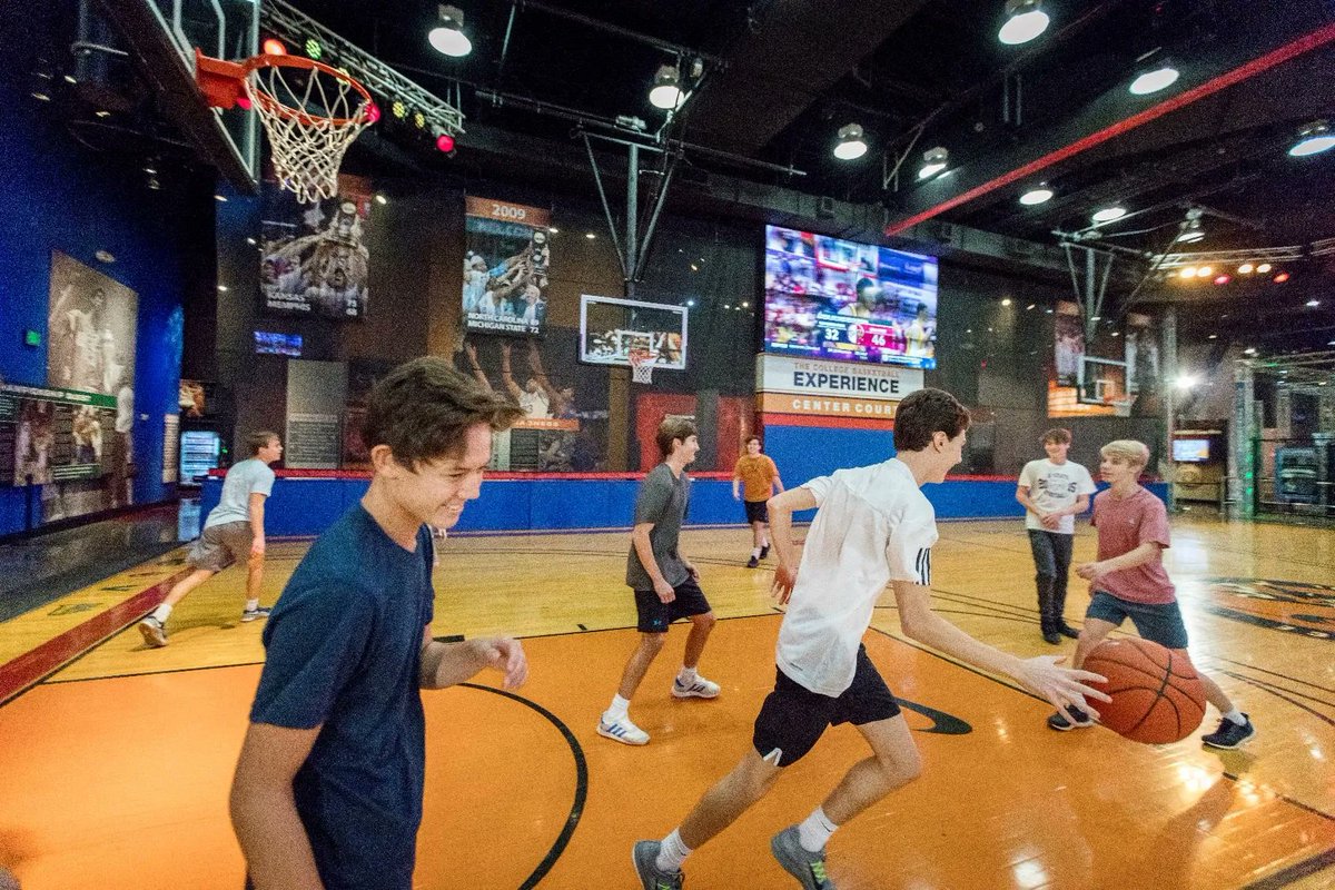 TheCBE's tweet photo. Winter break is still on! We're open every day through Friday, closed New Years Day. You bring the family, we'll bring the FUN!
#kcbasketball #thecbe #stepinsidethegame #hoops #basketball π #halloffame #kansascity #kcmo #kclife #visitkc #downtownkc #howwedokc #kcstreetcar https://t.co/5H6MojPQcA