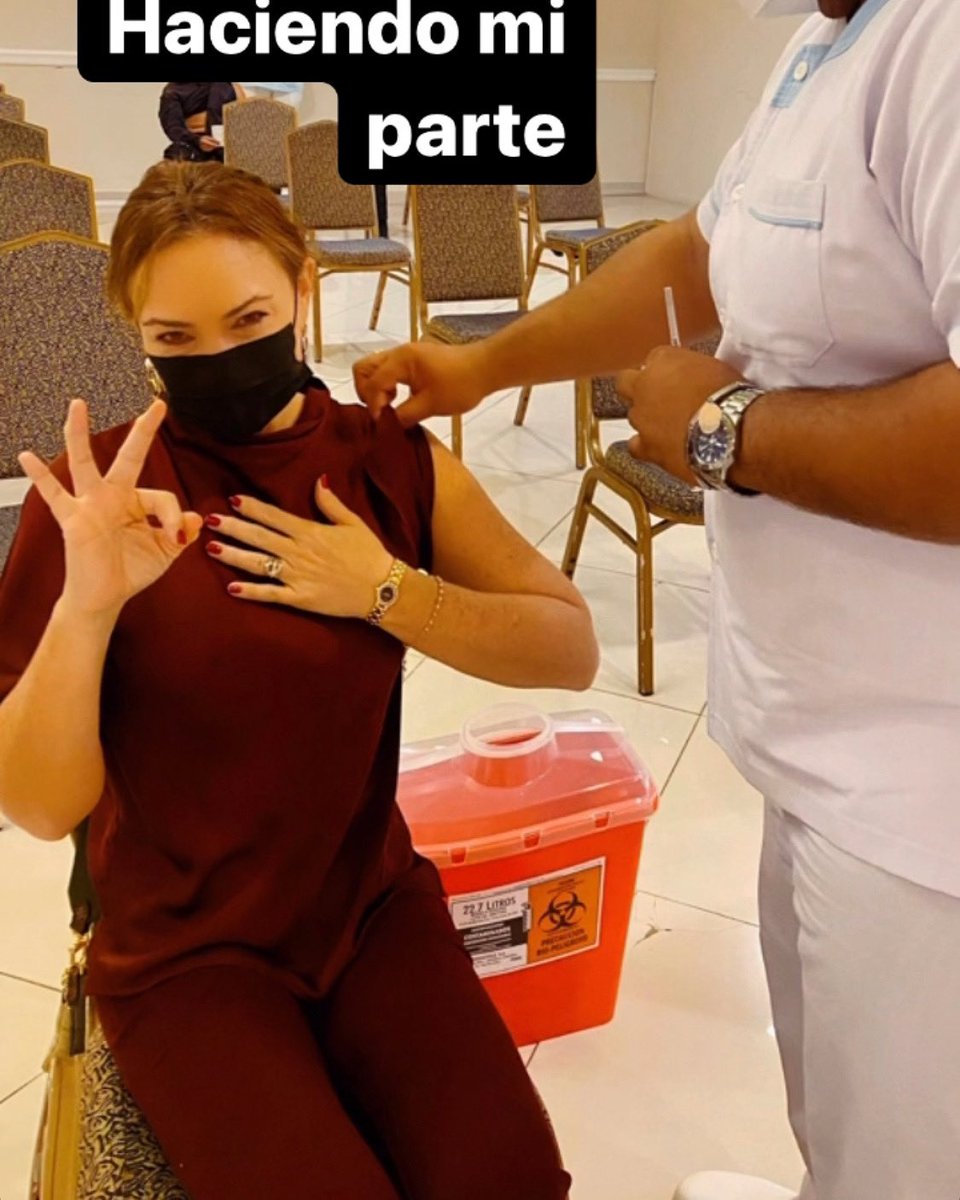 VivianTorrijos's tweet photo. Bendecida de vivir en un país donde puedo vacunarme.   Hotel Panama.  7:30am    Tercera Pfizer y las que vengan! 🙏🏻🙏🏻🙏🏻 https://t.co/CMX5SkVKBv