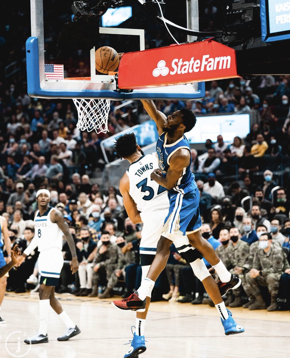 RT and let’s send <a href="/22wiggins/">andrew wiggins</a> to the #NBAAllStar game
