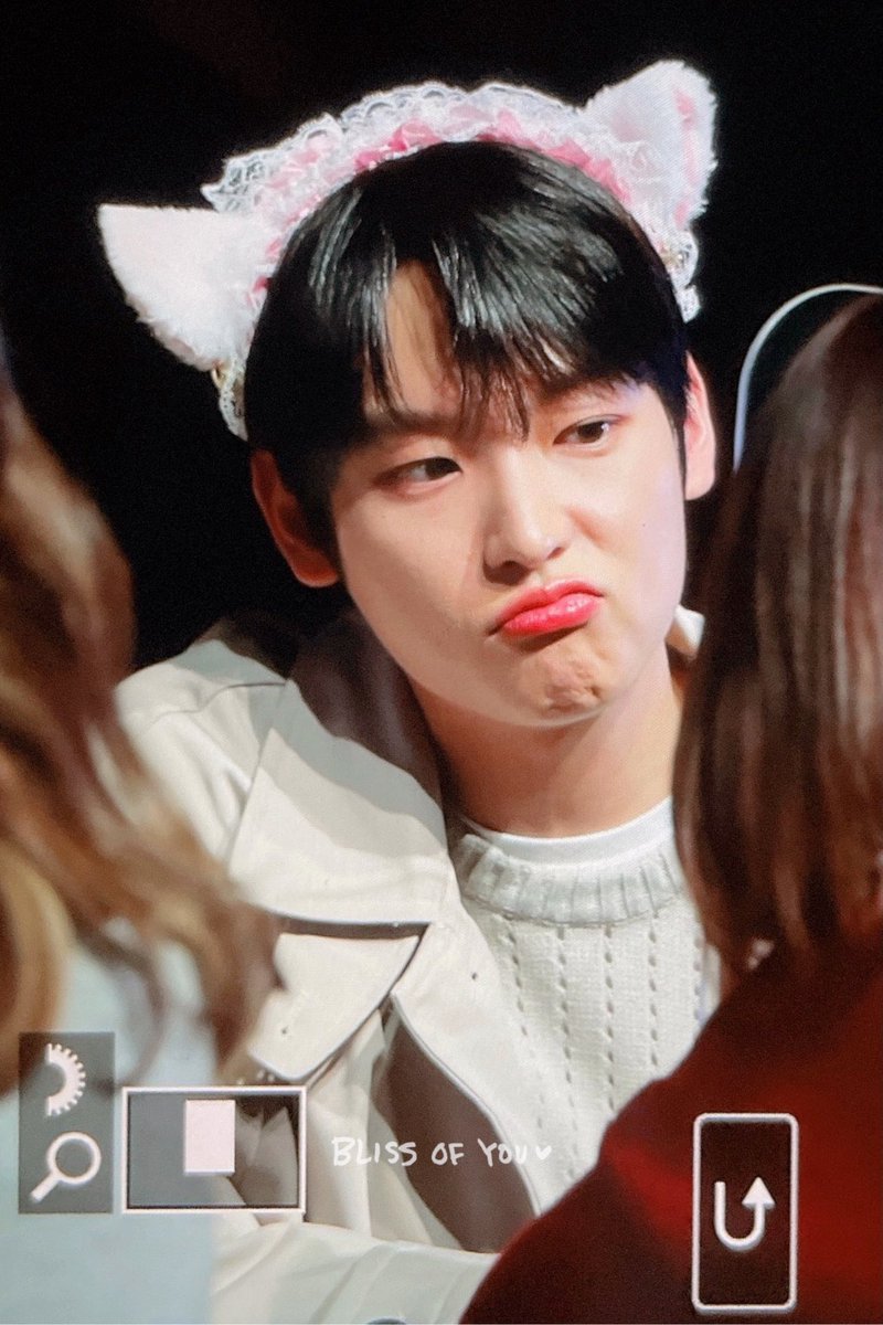 BlissofU_is's tweet photo. 211227 
#INSEONG #SF9 #인성 #김인성 @SF9official https://t.co/YqJ534e289