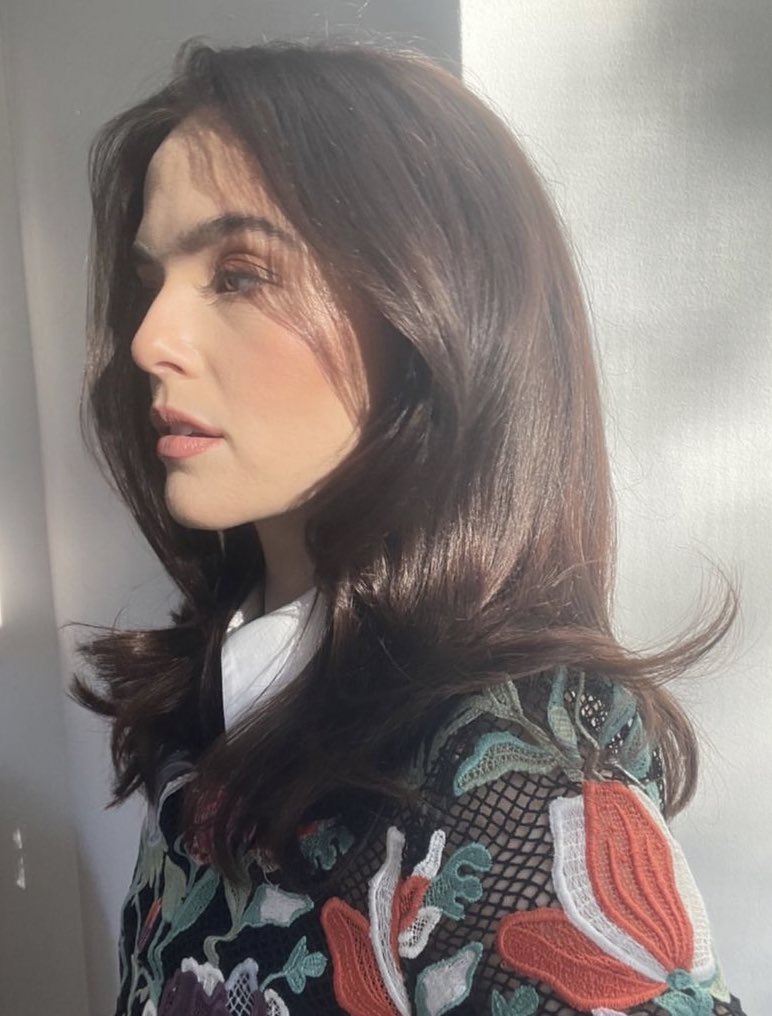 Zoey Deutch. tweet media