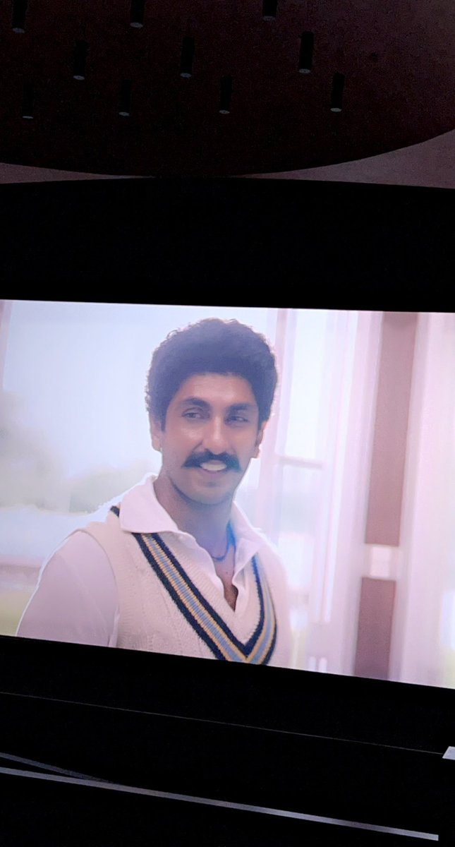 surya_14kumar's tweet photo. Yes caps ‘WE HERE TO WIN’ @RanveerOfficial BRAVO 👏 #goosebumps https://t.co/ivRybknQHV