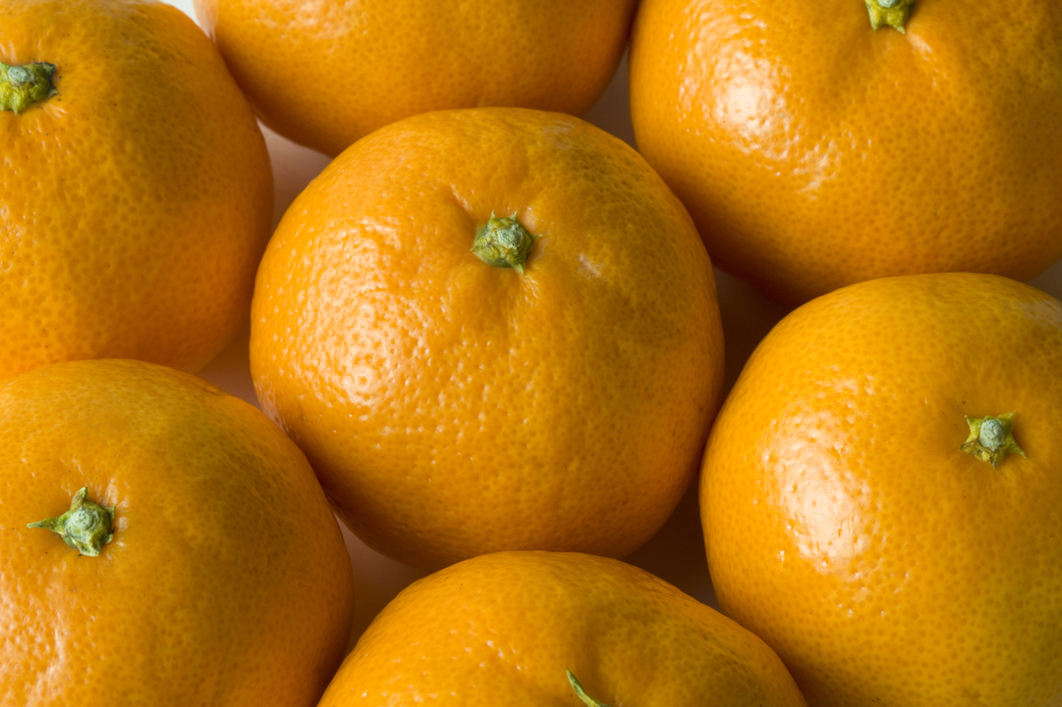 みかん豆知識 白いところや薄皮って食べるべき 長持ちさせる保存方法は 超絶あま くプリプリになる食べ方も Twitter