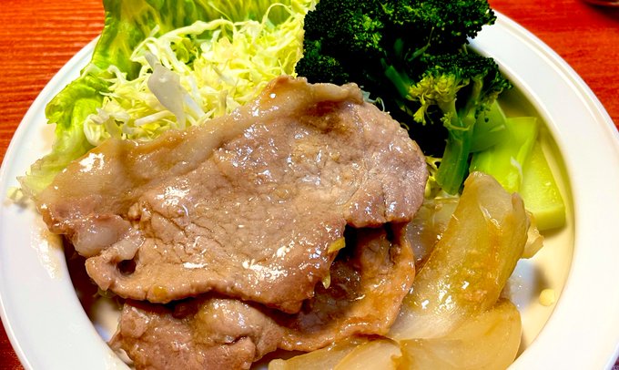 説明しよう

生姜焼きと豚汁なのだ 