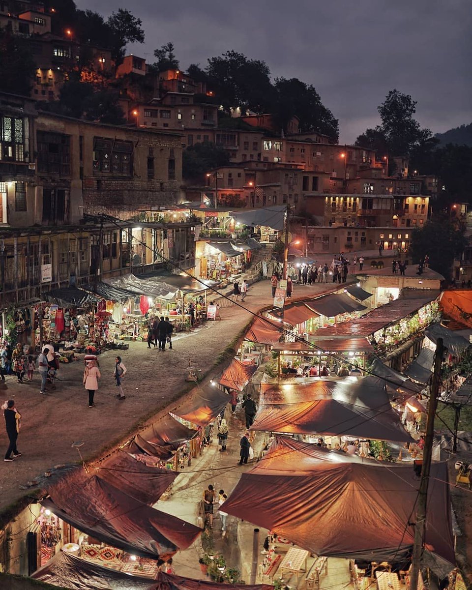 iFILMEnglishWeb's tweet photo. #Masouleh, live and kicking
📸Credits to Berkearakli
HT: @TAPPersiaTravel
#gilan #rasht #mustseeiran #mustseeguilan #irantravel #tourism_iran #everydayiran #beautiful_iran #irantourist #irangardi #iranemoon #shomal #iran #shotoniphone https://t.co/UtMQ9Fk2df
