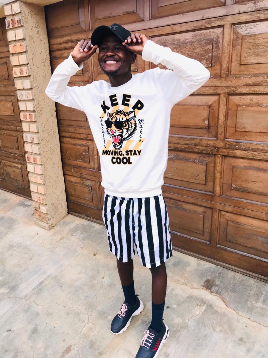 Mdeva_Lava's tweet image. Bathi cheese 😂🔥🔥❤️ Ntwana ye Piano🎵. (Mdeva lava ) Before the End of the year like to say Thanks to All who Supported me 🙏

@MintyRecord ❤️