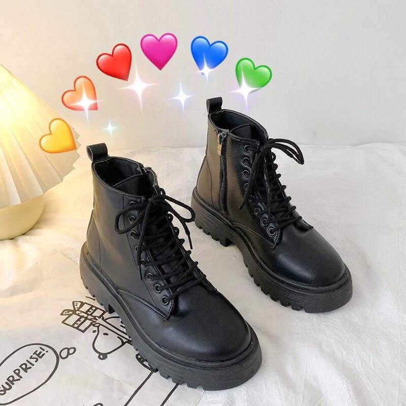 itsmeskinxcare's tweet photo. ❇️ rt * only follower สุ่มแจก 1 คู่ 
—
มาแว้วว combat boots ราคาเซลล์ๆ 🤩💖🥾 เอาไปแมทช์กับชุดง่าย งานจริงดีม้ากกก ↪️ rt รับโปร 189฿ เท่านั้น❕ไซส์ตั้งแต่ 35-42 เลยย https://t.co/KrLsuUb841