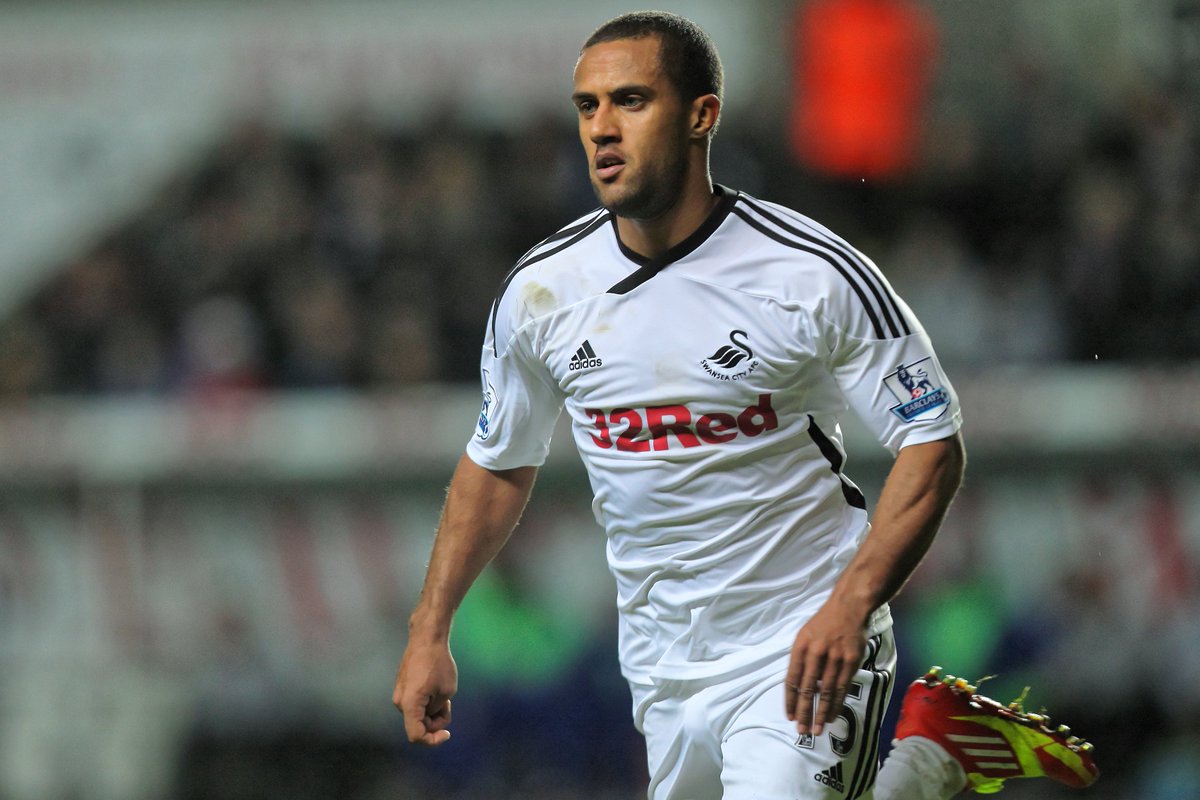 athenapics's tweet photo. 10 years ago, @SwansOfficial  drew against @QPR #LibertyStadium, #dannygraham scored for Swans, first year in @premierleague. https://t.co/7VNuNkJq7q official photographers since 2008. #premierleague #scottsinclair #wayneroutledge #ashleywilliams #nathandyer #brendanrodgers https://t.co/7XnsVQXEl5