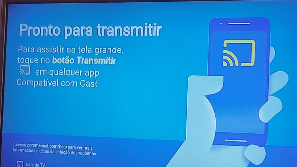 Jeanekellynha's tweet photo. @madebygoogle Não aparece nenhuma mensagem, após a configuração aparece as paisagens. 
Uso o Google home para Android.
O botão aparece por conta da smartv, mas procura outros dispositivos e não acha, quando desliga a smartv o botão não aparece.
A cor do led está branca.
Tenho conta correta. https://t.co/qZkGbP9Ngb