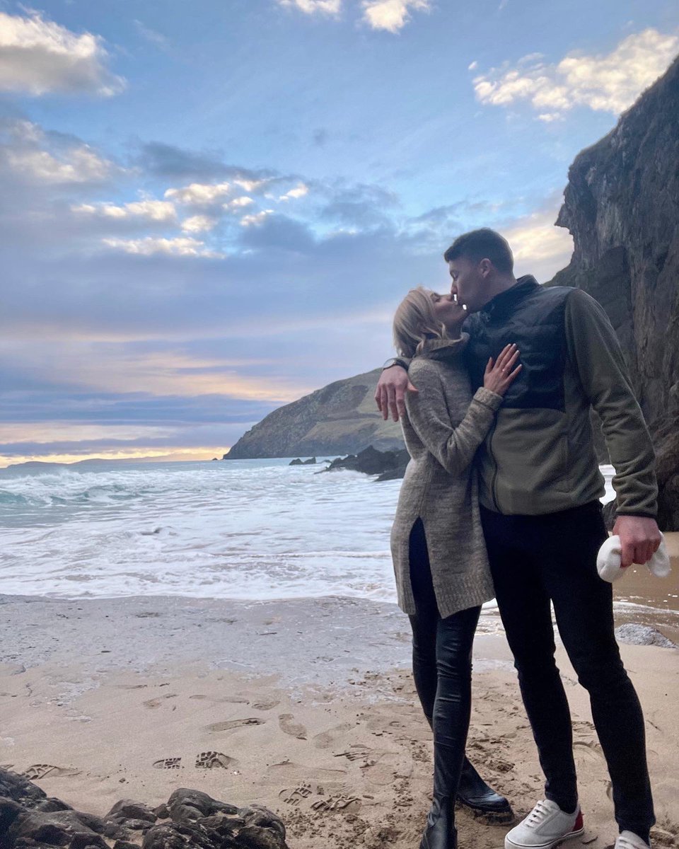 LaoisDeCantalun's tweet image. Extra sparkly sunrise ar Chom Dhíneol ar maidin… @DecHannon ✨♥️