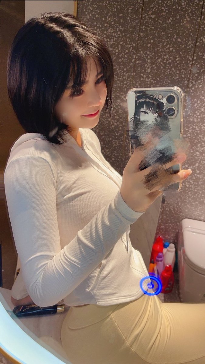 奶大跟腿长选一个♠️

#媚黑 #鸡巴套子 #反差婊 #肉便器 #吞精 #羞辱 #骚货 #婊子 #母猪 #校妓 #贱货 #公交车 #堕落 #校鸡 #性瘾  #辱骂 #反差  #变态 #投稿 ＃黑爹 https://t.co/JlV0W9E8ck