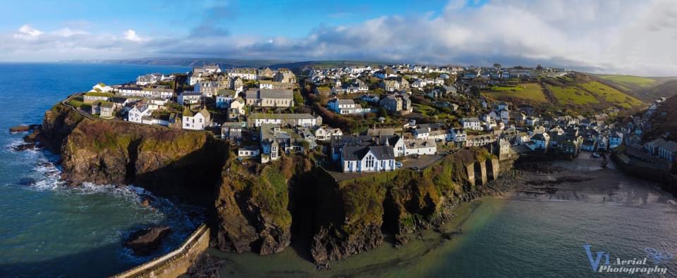 ian_webster's tweet photo. Boxing Day trip to Port Isaac. https://t.co/4OdD00SZiL