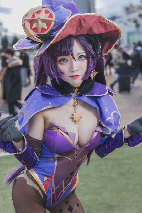 Twitterのコスプレ画像23