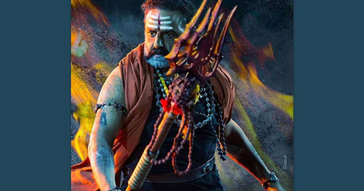 bollywoodleaks0's tweet photo. (Akhanda: Nandamuri Balakrishna and the team celebrate as their film ends 25 days at the box office!) https://t.co/pCSLZabseQ https://t.co/0CyrUldR5t https://t.co/SnXOeINBFt