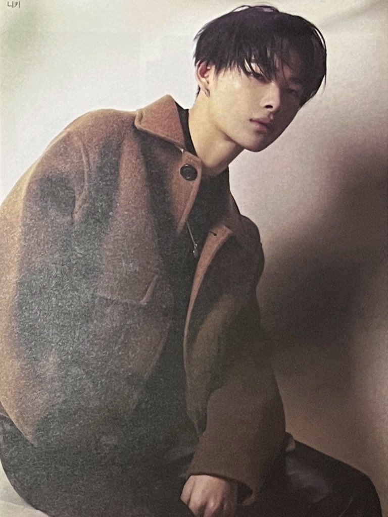 mainlyjay's tweet photo. jay and ni-ki on star1 magazine 🧎‍♀️ https://t.co/J4JegLFLXj