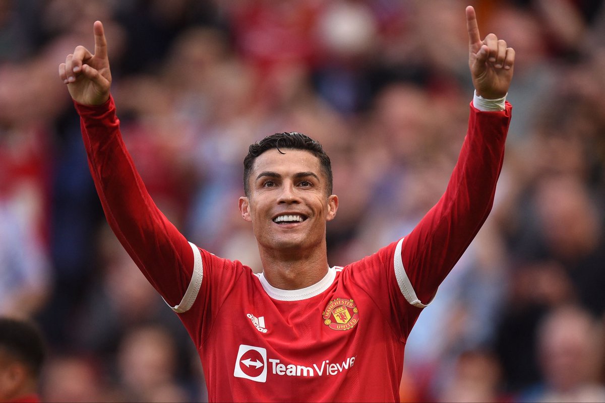 mysteryfootball's tweet photo. If Cristiano Ronaldo scores for Manchester United today, we will giveaway a Mystery Football Shirt! 👕 

To enter: 
1️⃣ RT this tweet
🤝 Follow us

Good Luck! https://t.co/yjJx8XdFW3