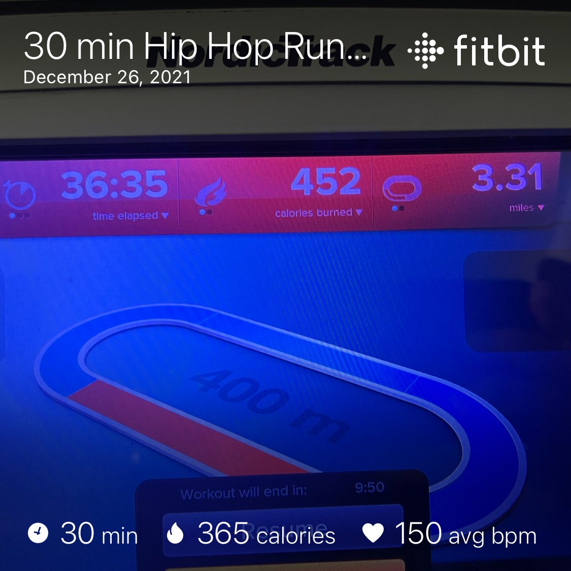 SpartyHawkCache's tweet photo. “Running To Get Done.”
(WEIGHT: 205.0 LBS)
(TEMP: basement climate)
(EXERTION: 30 mins on @onepeloton Hip Hop Run workout w/ Jermaine Johnson)
(#3 run.)
#Racing #ToTheFinish #MarathonAcademy https://t.co/Uend8eDgQa