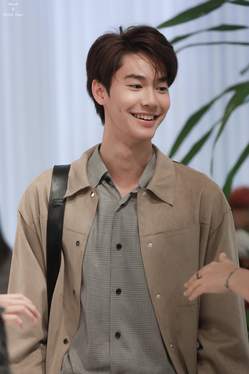 рен актер. дью тжирават сутиваничасак. рэн мэгуро. Dew jirawat актер. рен актер.