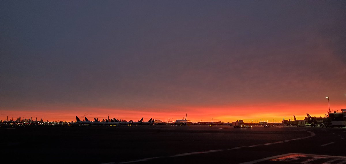 Ronald Debe tweet media