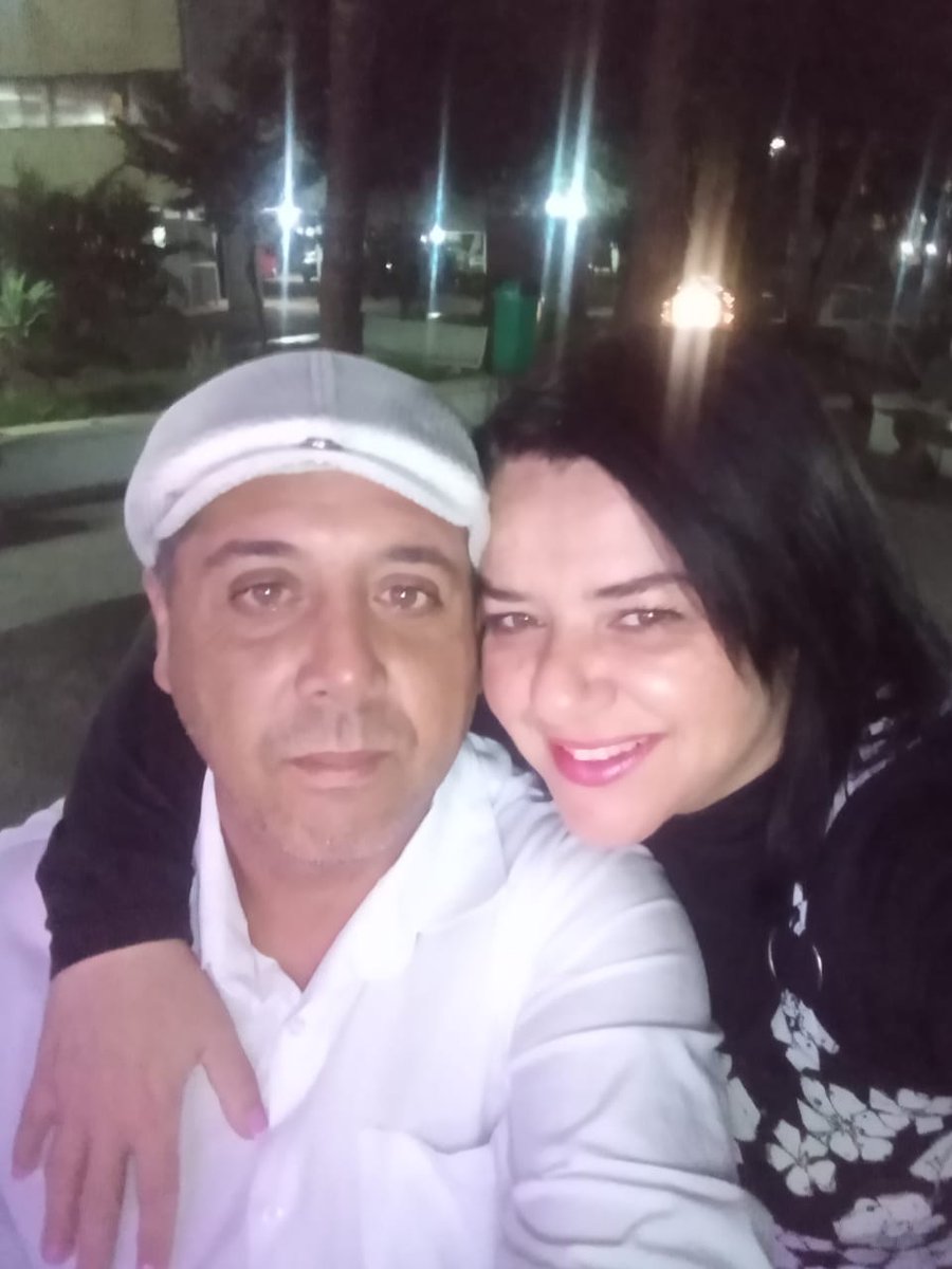 CidRegis's tweet photo. Um feliz natal a todos amigos , e um próspero ano novo . https://t.co/lO8N8KLF4A