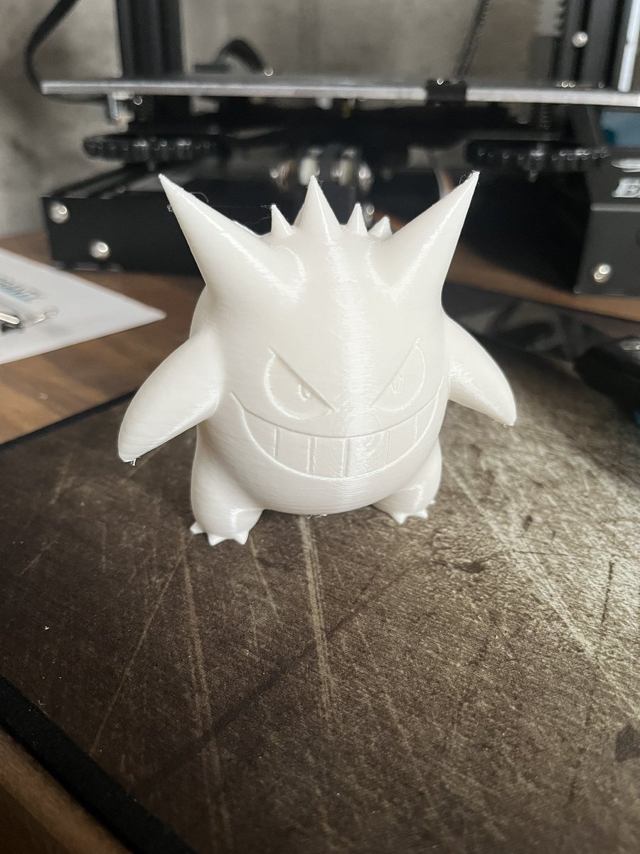 DullaPlays's tweet photo. Got a 3D printer for Christmas and I’m just printing all kinds of shit 😂 https://t.co/wXAAjnicmL