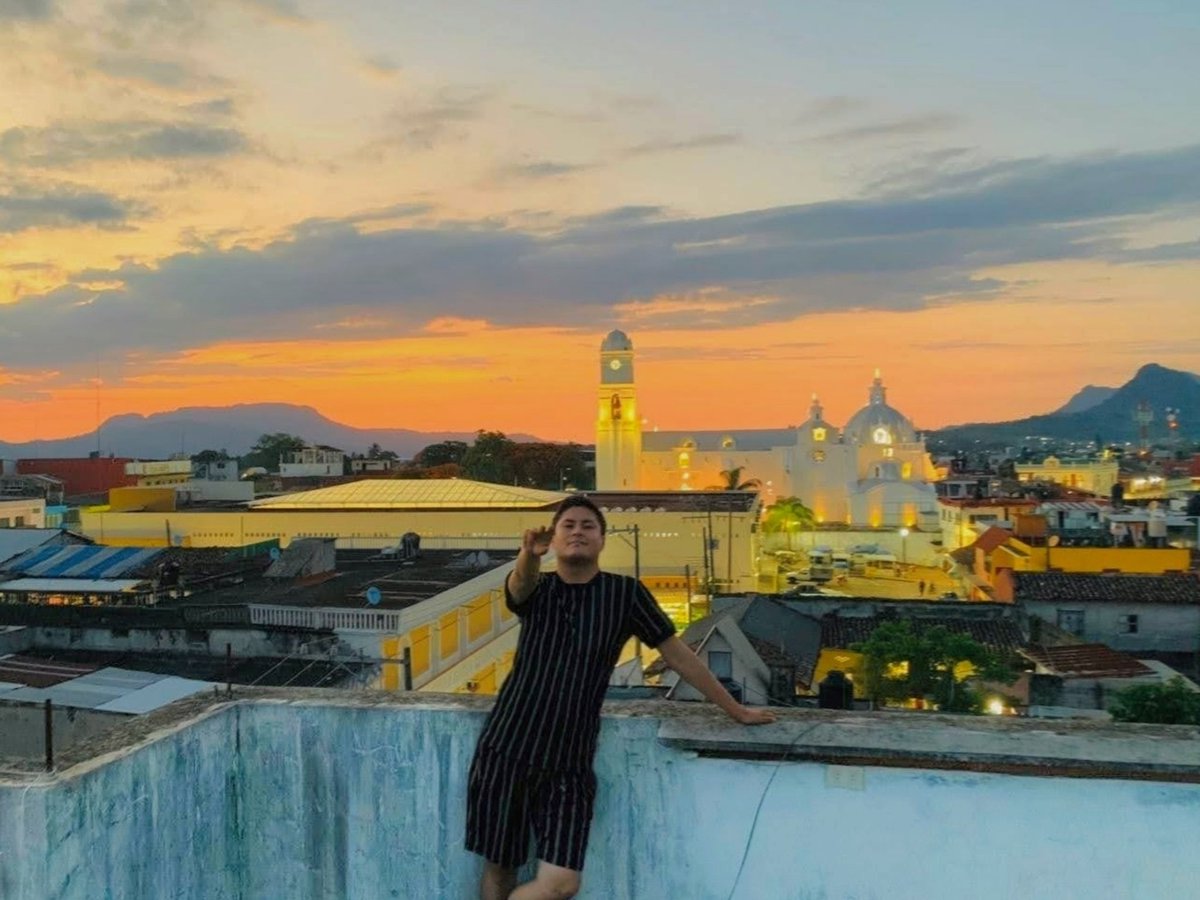 PirerAlm's tweet photo. La vida puede acabar en cualquier momento, no sabes cual será tu última fotografía o tu última sonrisa, por eso hay que disfrutar cada día. https://t.co/kOrP35qdBI